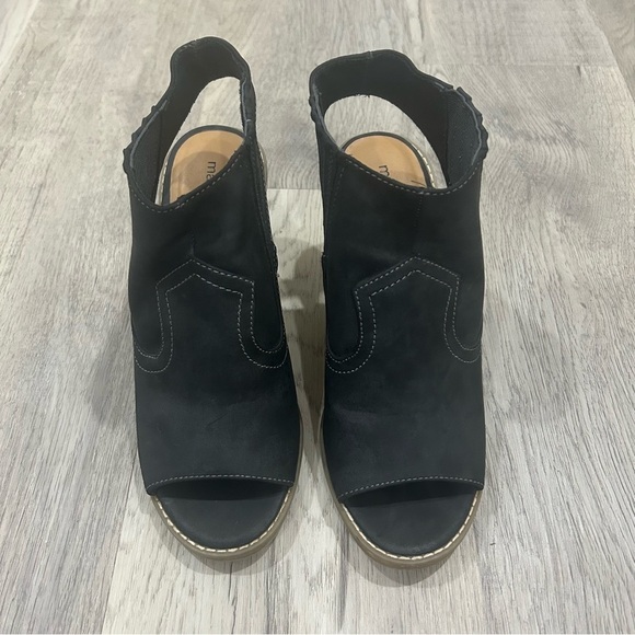 ⭐️ MAURICES Black Open-Toe Heeled Sandals - Picture 2 of 4